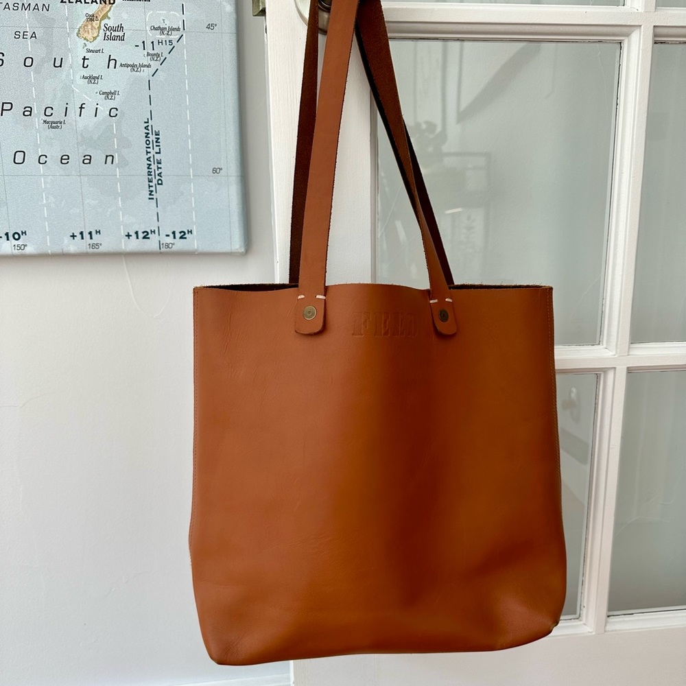 FEED 100% leather tote